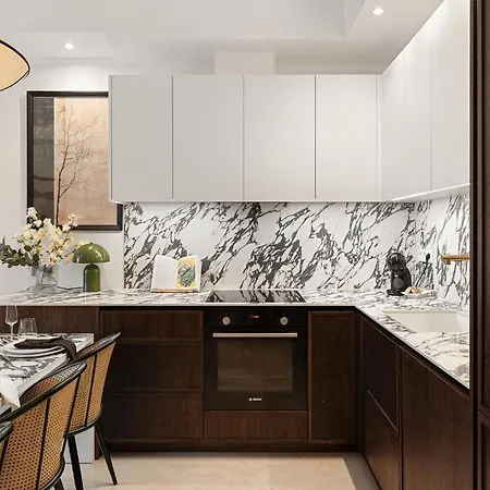 2 Private Terraces 10 Min Puerto Banus Pool