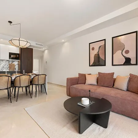 2 Private Terraces 10 Min Puerto Banus Pool アパート *