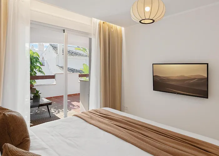 Апартаменти 2 Private Terraces 10 Min Puerto Banus Pool Марбелья