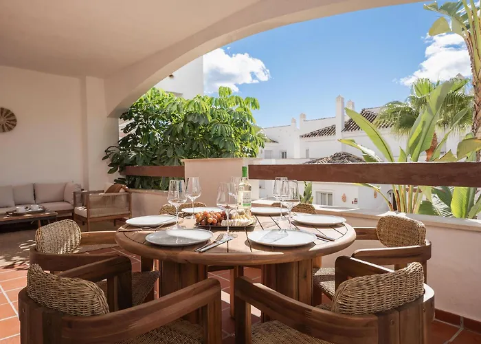 2 Private Terraces 10 Min Puerto Banus Pool Apartament Marbella